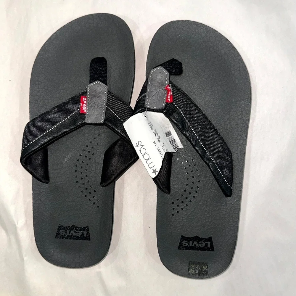 Levi's Men's Flip Flops Size 7 Black Gray Casual Thong Sandals Comfort Summer NE